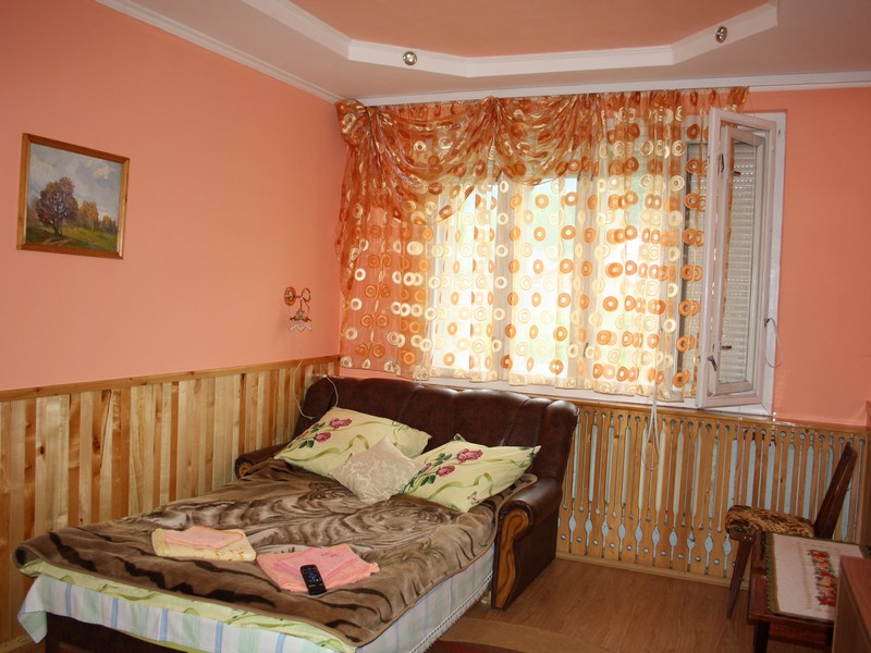 Садиба ЗАТИШНА ДОМІВКА