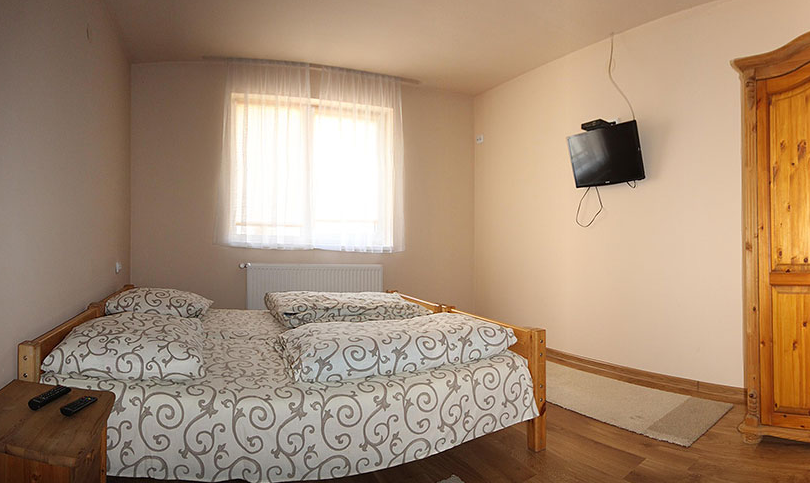 Садиба ВІКТОРІЯ