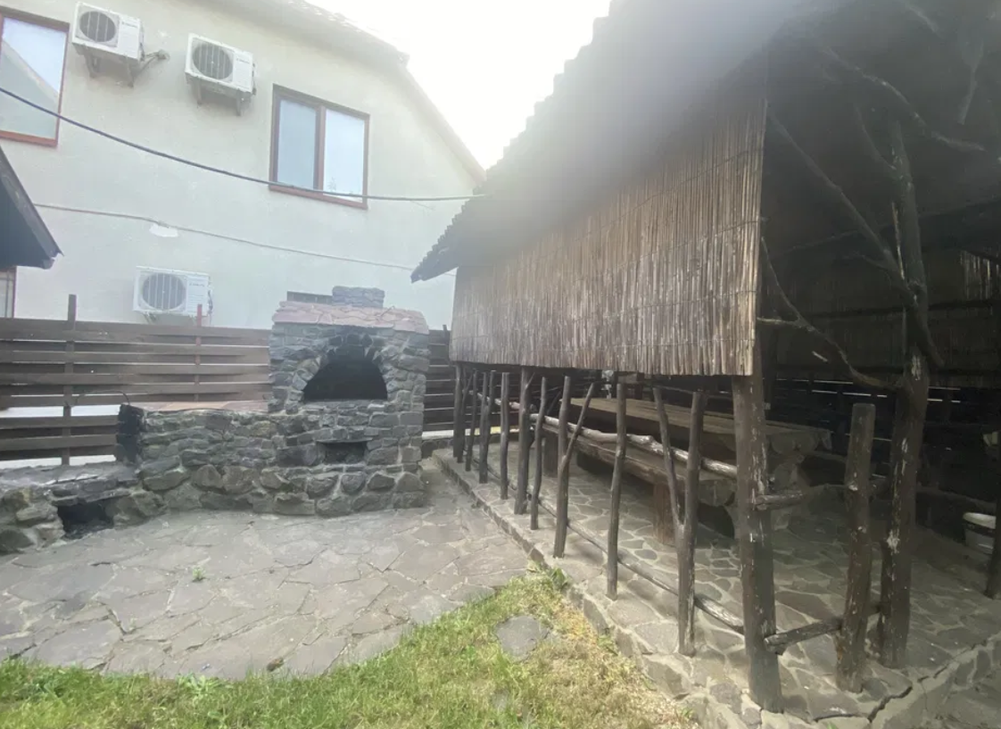 Садиба Смерекова Хата